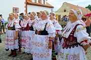 Sobota 8. 7. - folklorní soubory