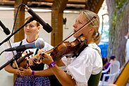 Sobota 8. 7. - folklorní soubory