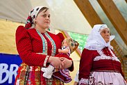 Sobota 8. 7. - folklorní soubory