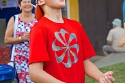 Neděle 9. 7. - MS chytání borůvek do úst