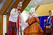 Sobota 8. 7. - folklorní soubory