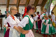 Sobota 8. 7. - folklorní soubory